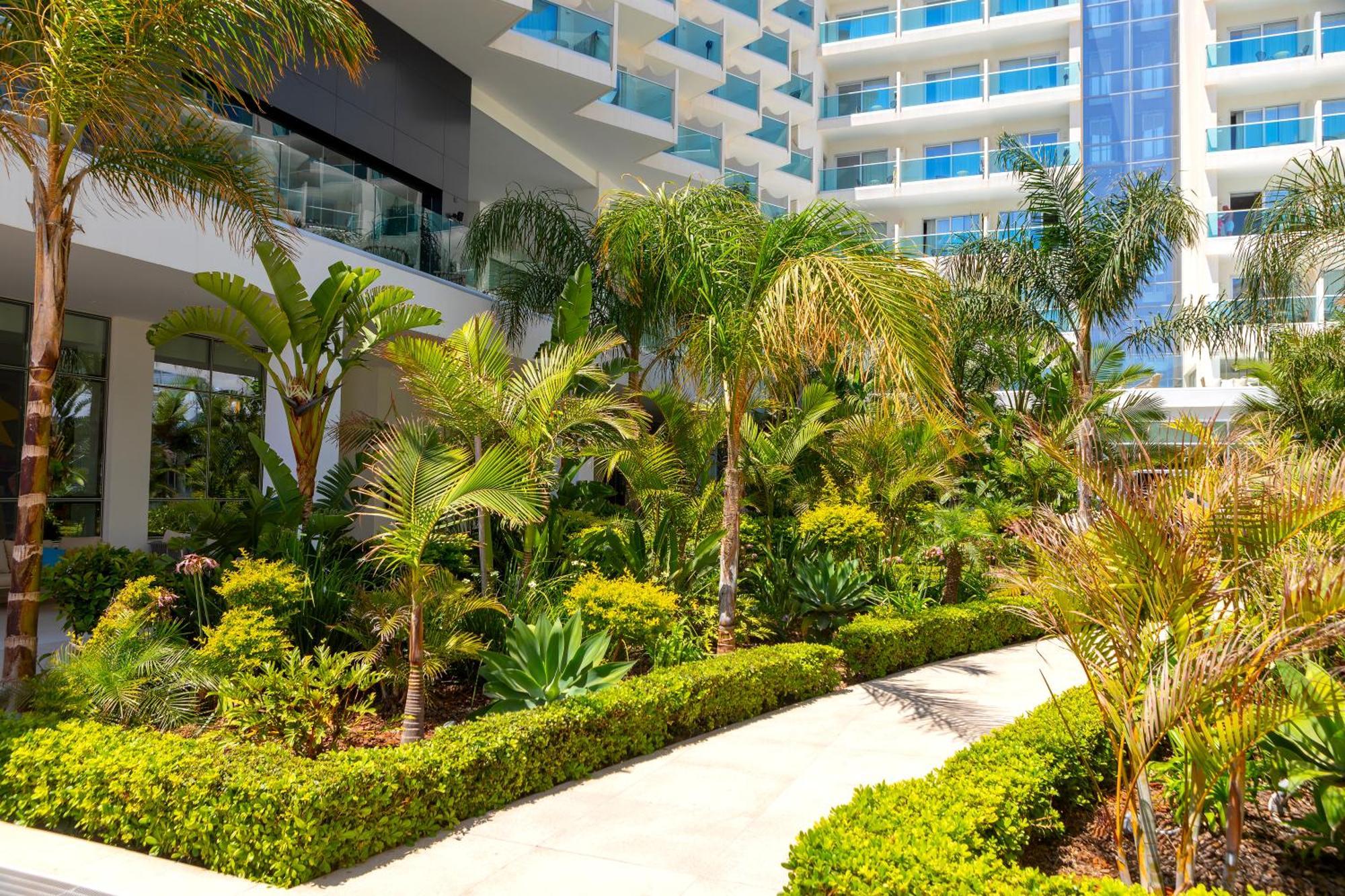 Otel Nissiblu 5*
